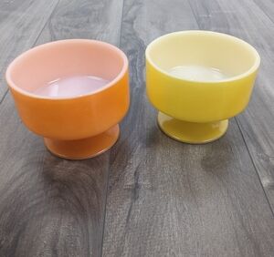 Set of 2 Federal Glass Vintage Gelato/Ice cream bowls USA